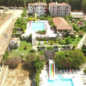 Otel Silver Pine ***