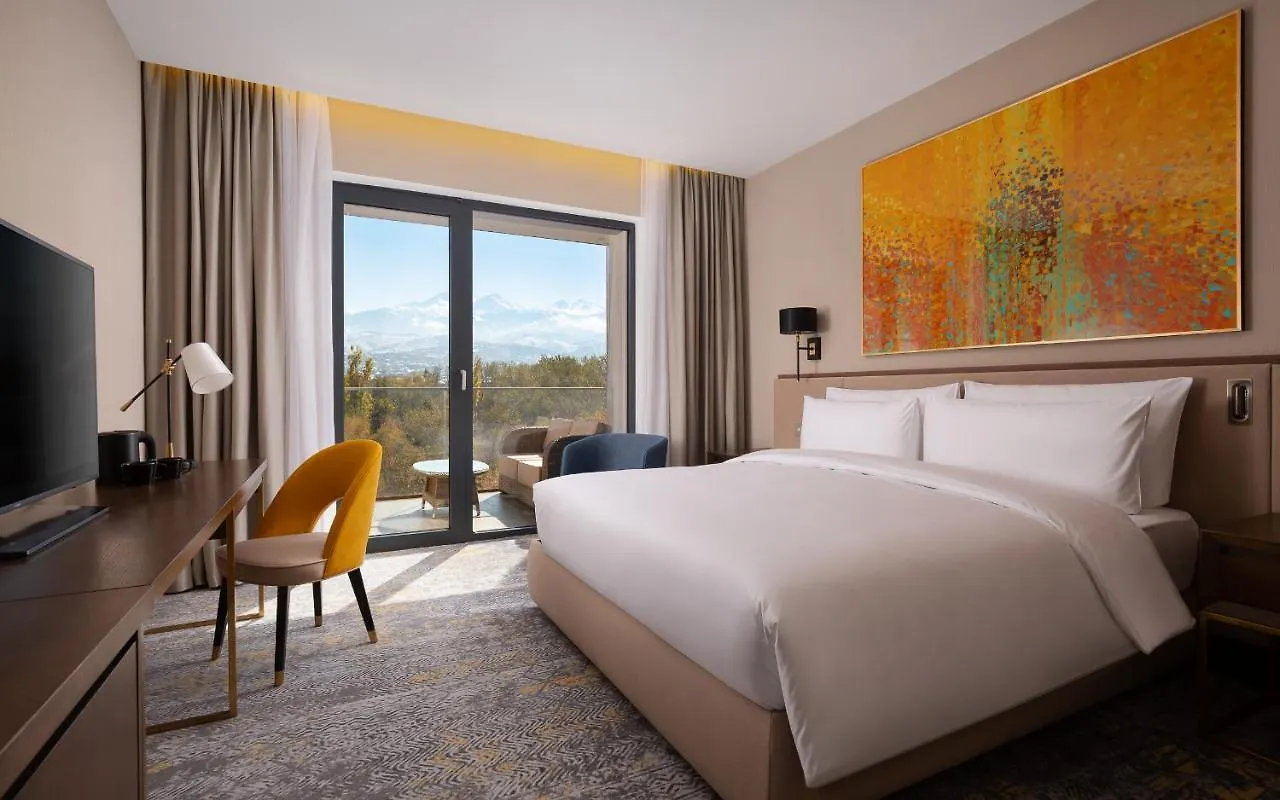 מלון Swissotel Wellness Resort Alatau אלמטי