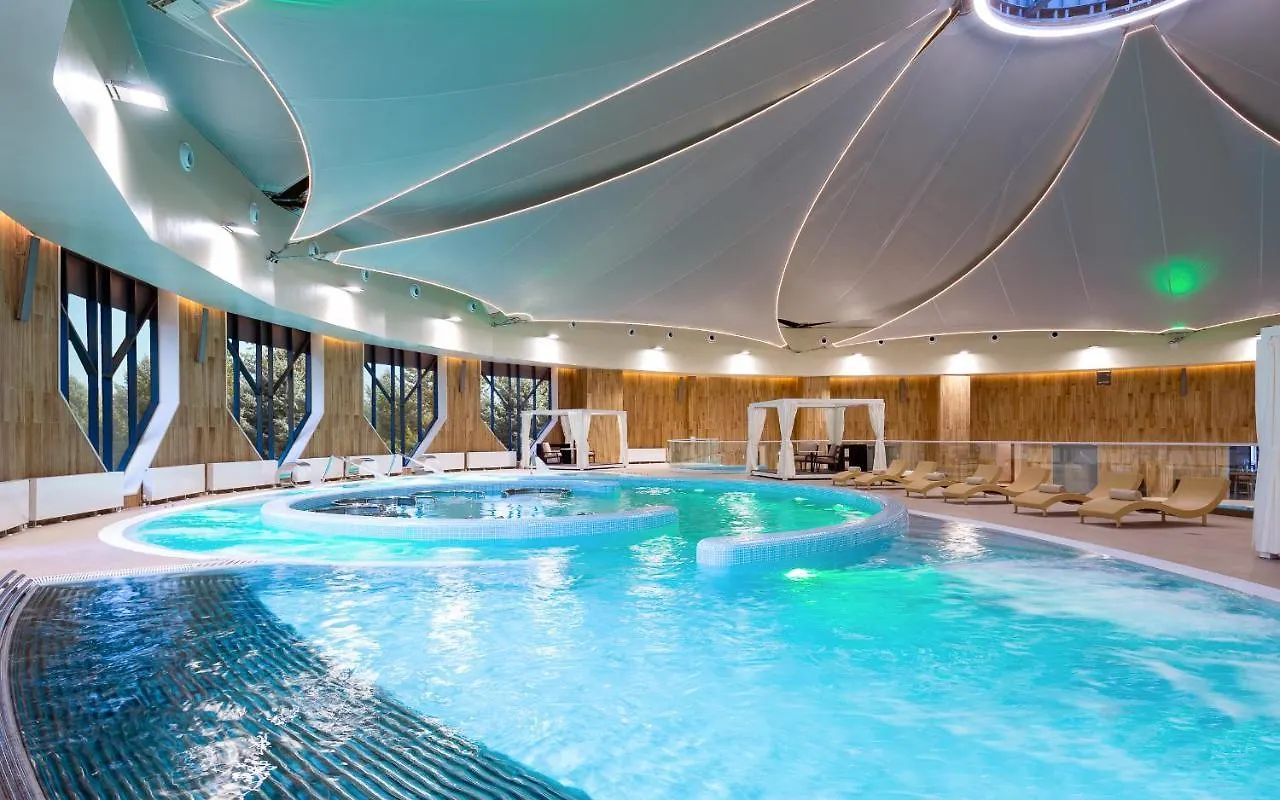 מלון Swissotel Wellness Resort Alatau אלמטי